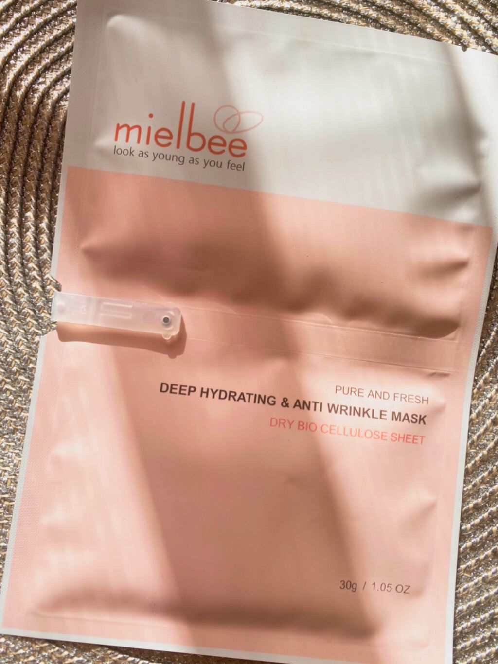 ディープハイドライティング&アンティーリンクルマスク/mielbee/シートマスク・パックを使ったクチコミ(2枚目)