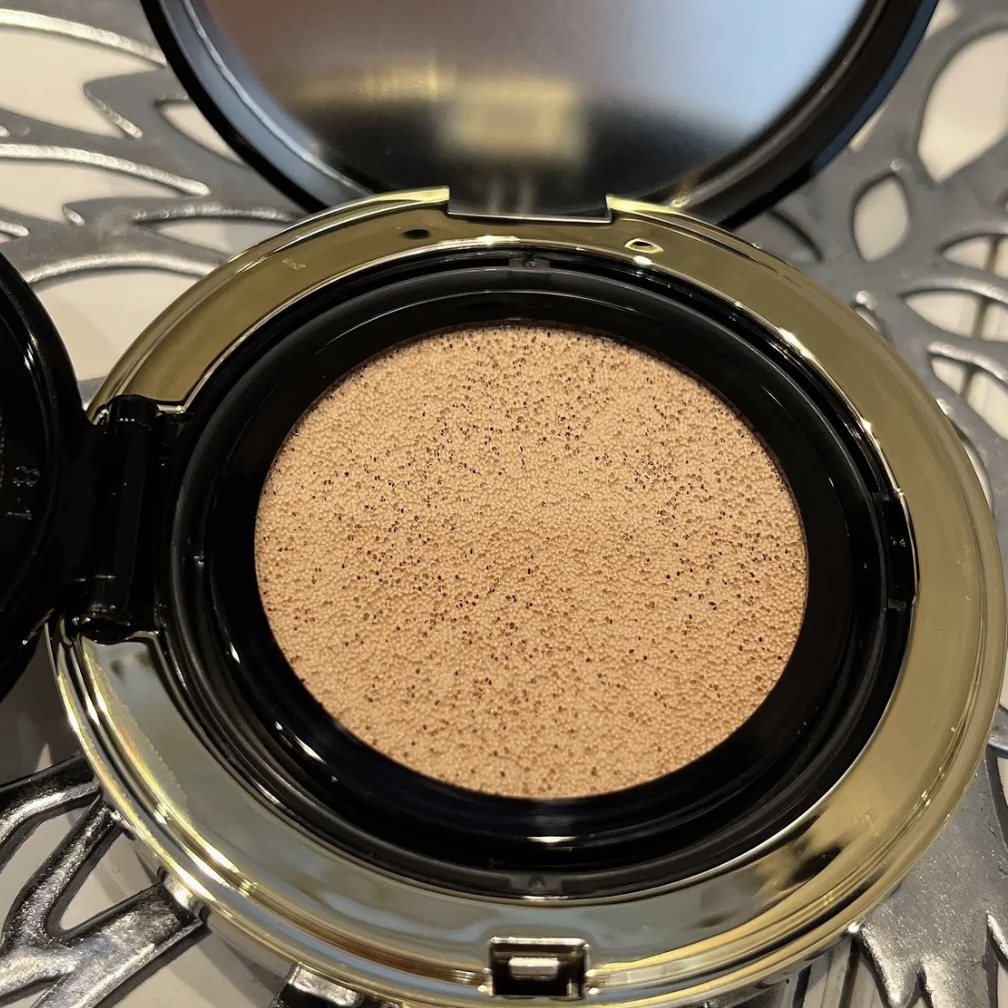 グロウフィットセラムカバークッション/ダルバ/クッションファンデーションを使ったクチコミ（3枚目）