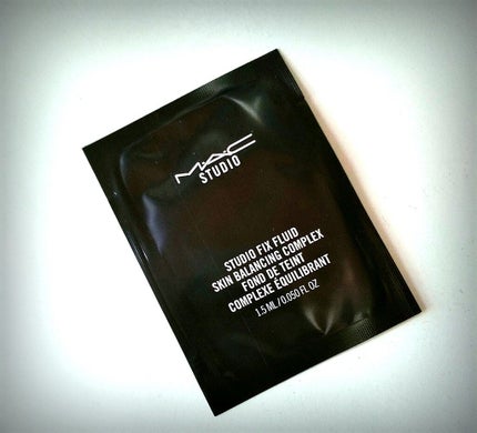 スタジオフィックス フルイッド SPF 15/M・A・C/リキッドファンデーションを使ったクチコミ(1枚目)