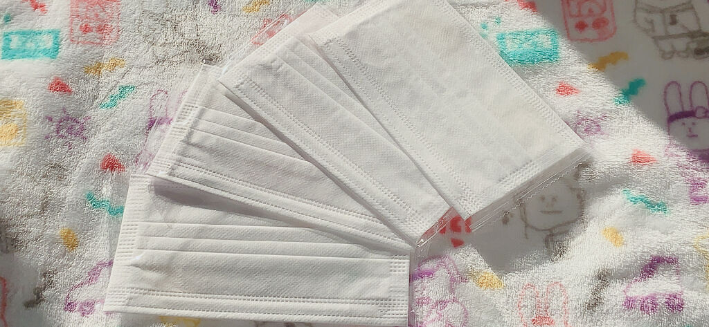 個包装50P ワイドゴム3層不織布マスク/セイル/マスクを使ったクチコミ（2枚目）