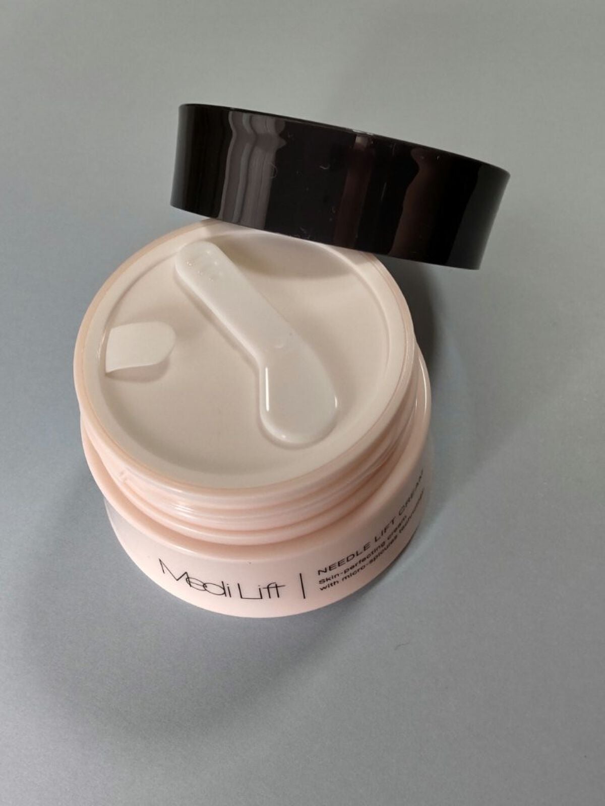 メディリフト ニードルリフトクリーム/YA-MAN TOKYO JAPAN/フェイスクリームを使ったクチコミ(2枚目)