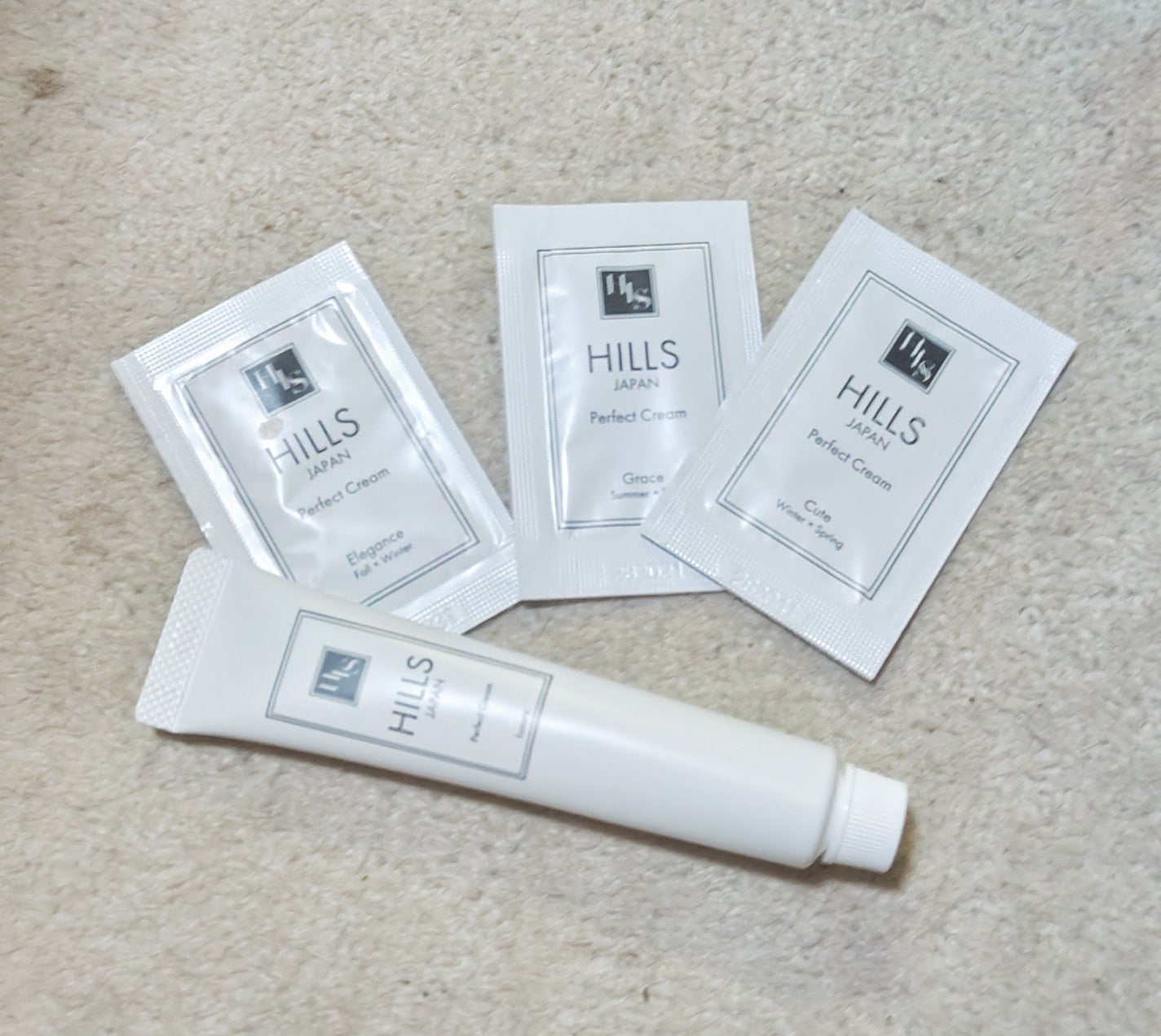 HILLSハンドネイル美容クリーム Luxury/HILLS JAPAN/ハンドクリームを使ったクチコミ(1枚目)