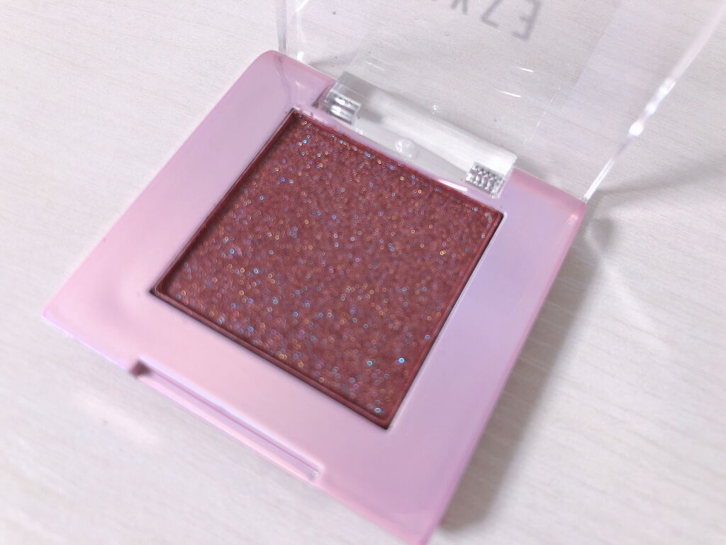 HXZ 「ファントムミュージック」単色アイシャドウ/HEXZE（ヘックスゼ）/単色アイシャドウを使ったクチコミ（2枚目）