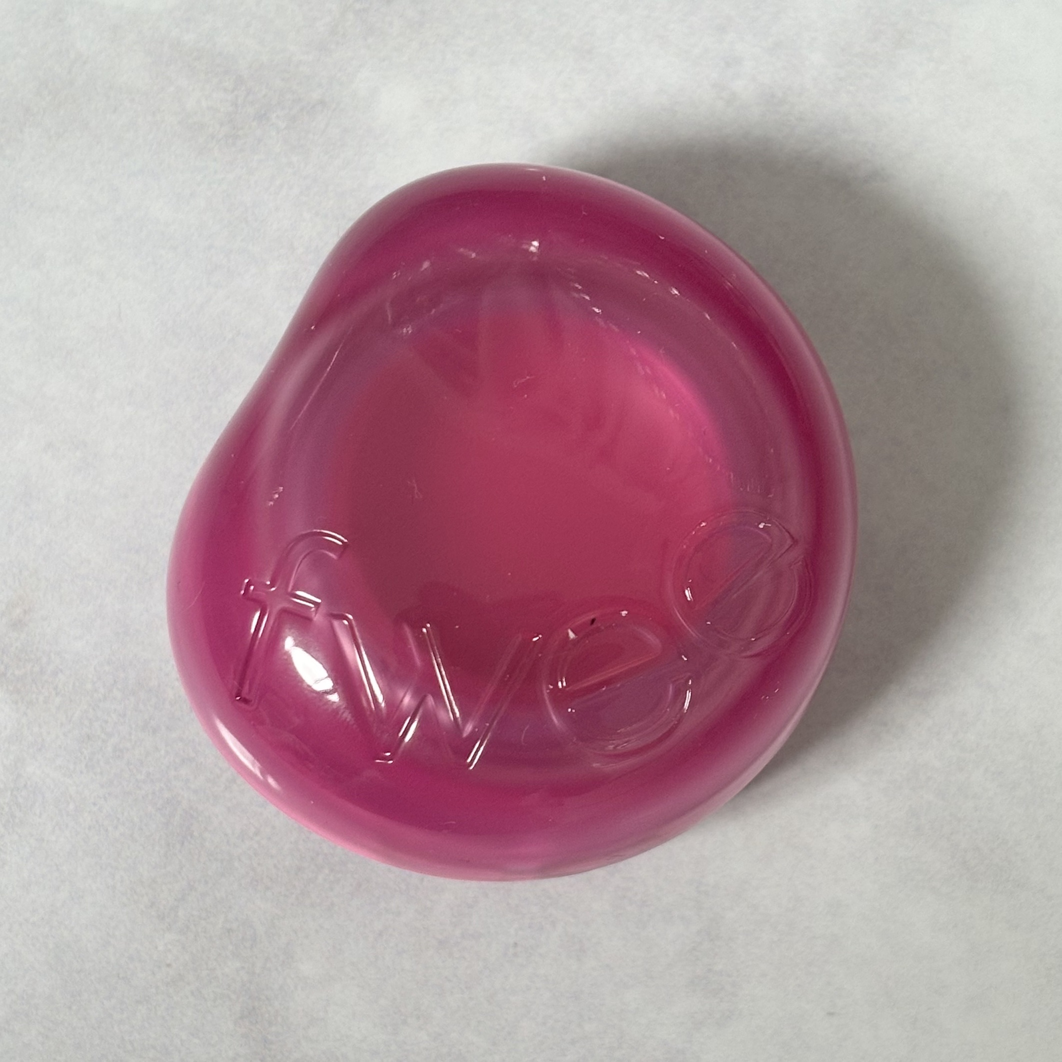 フィー リップアンドチーク グローイジェリーポット JP03 スイーツ/fwee/リップグロスを使ったクチコミ（2枚目）