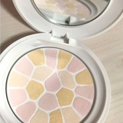 ラ プードル オートニュアンス/Elégance/プレストパウダーを使ったクチコミ(1枚目)