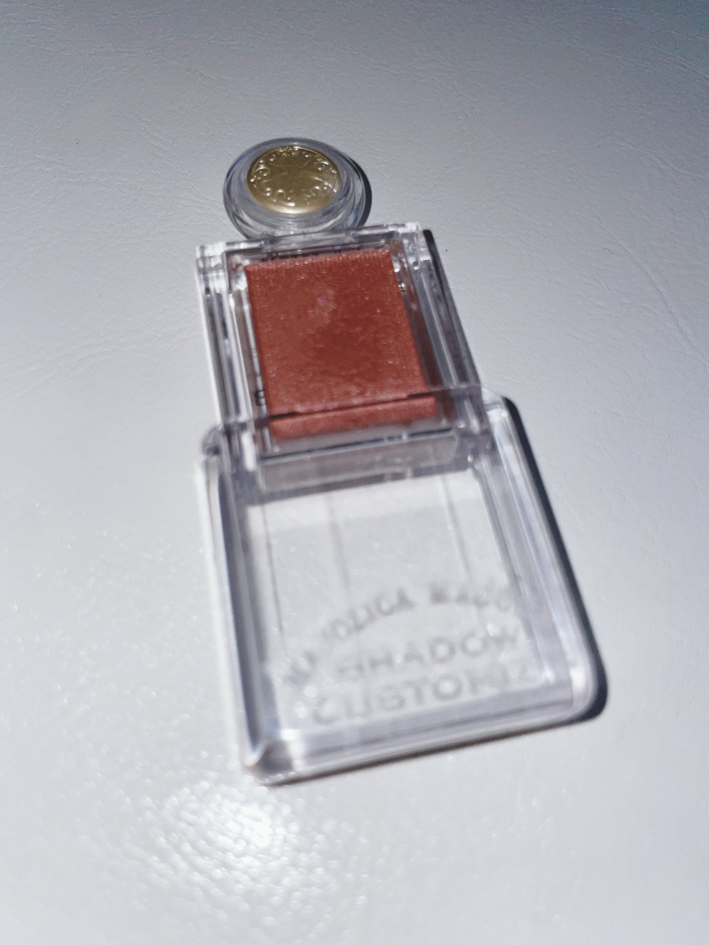 シャドーカスタマイズ/MAJOLICA MAJORCA/単色アイシャドウを使ったクチコミ(1枚目)