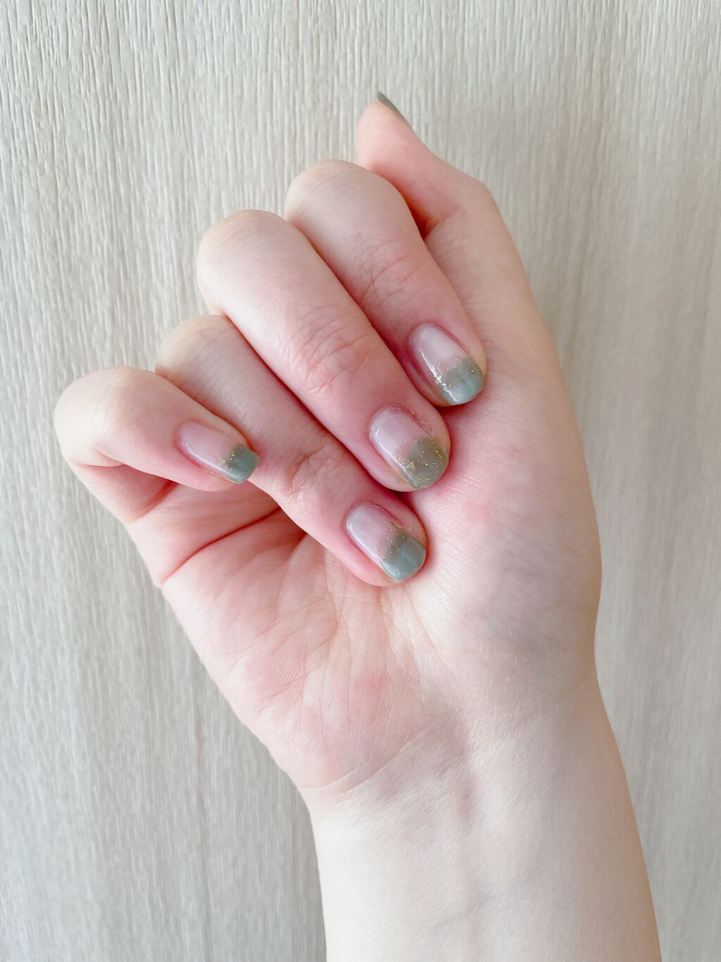 カラフルネイルズ/キャンメイク/マニキュアを使ったクチコミ(3枚目)