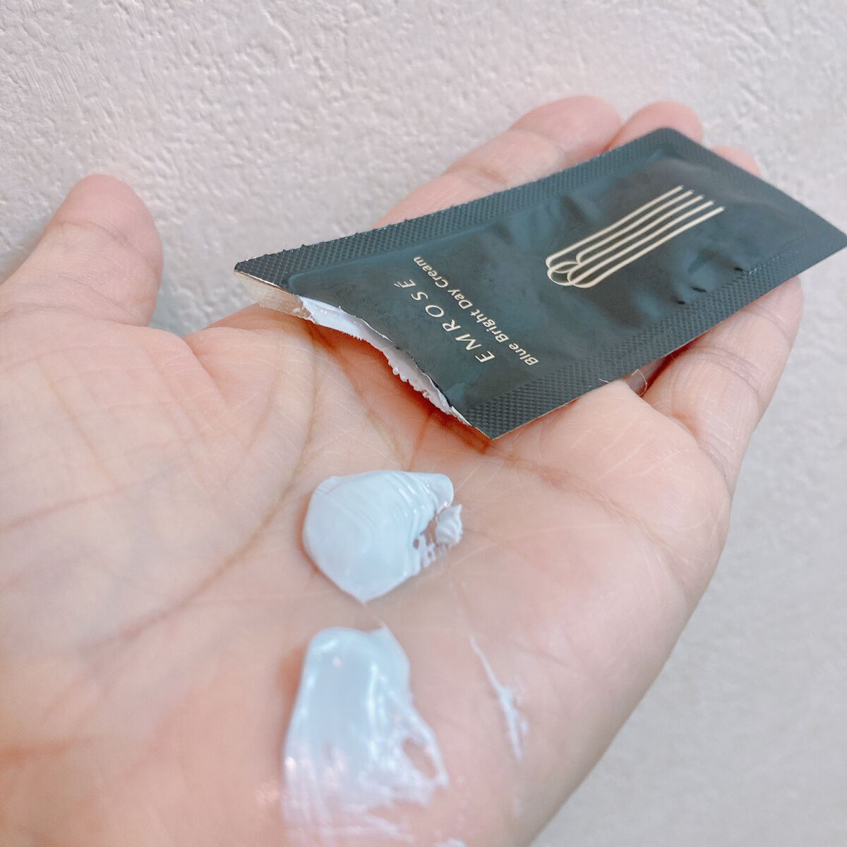 ブルーブライトデイクリーム/EMROSÉ/フェイスクリームを使ったクチコミ（2枚目）