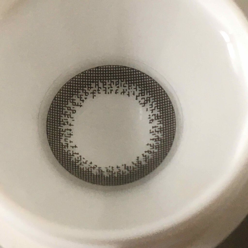 ネオサイトワンデー リングUV ブラック/Aire/ワンデー（１DAY）カラコンを使ったクチコミ（2枚目）