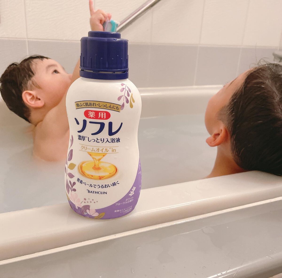 濃厚しっとり入浴液 ホワイトフローラルの香り/薬用ソフレ/保湿系入浴剤を使ったクチコミ（2枚目）