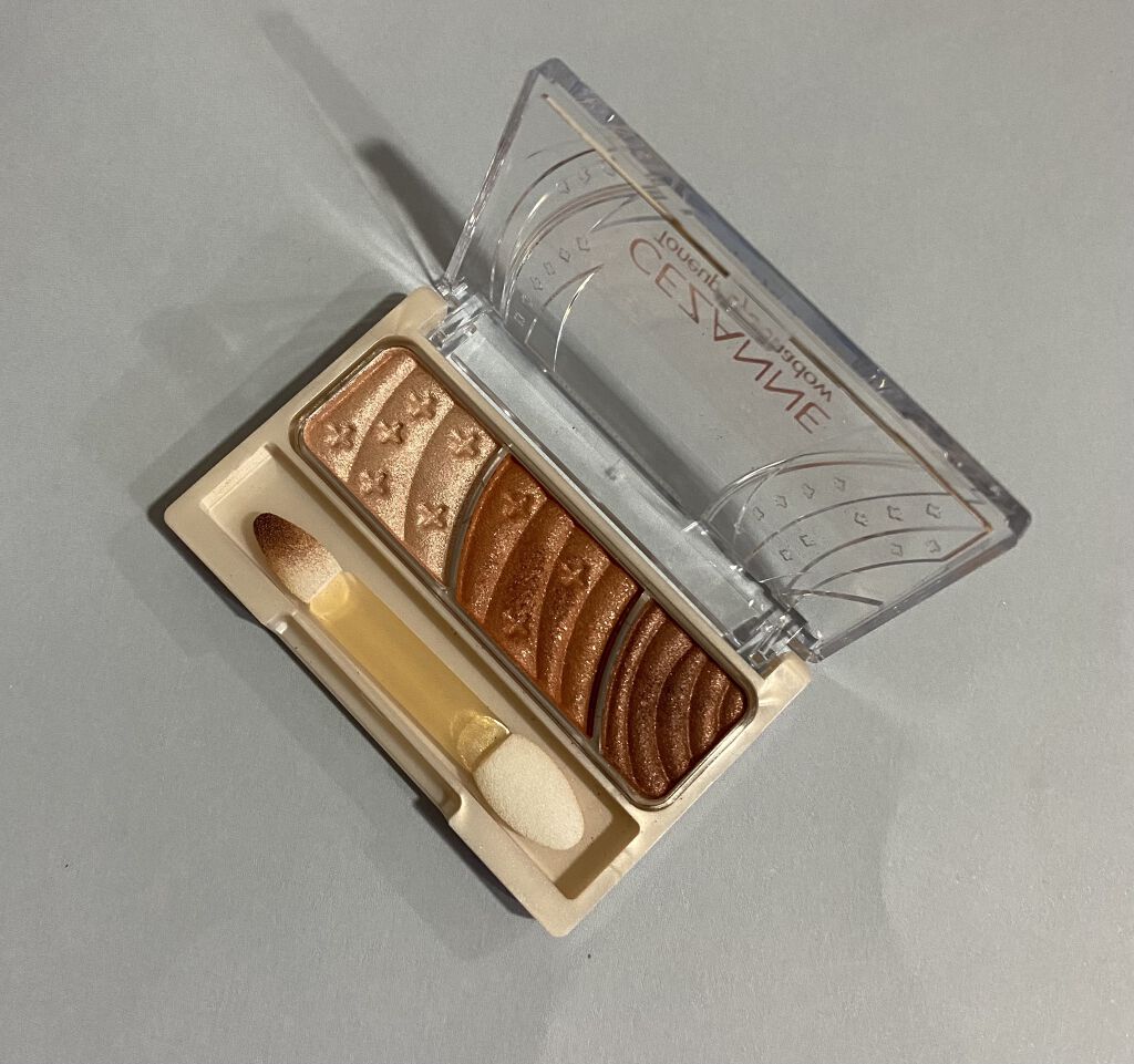 トーンアップアイシャドウ/CEZANNE/アイシャドウパレットを使ったクチコミ（3枚目）