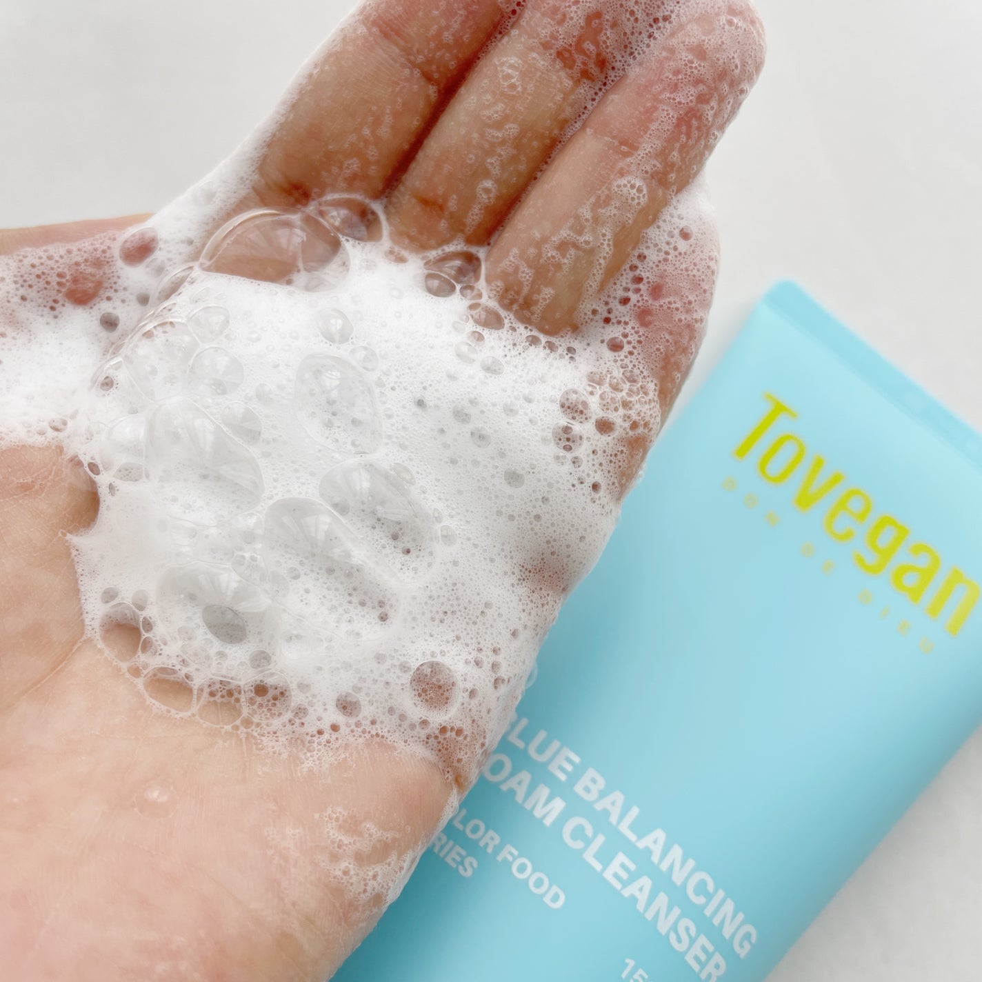 カラーフードシリーズブルーバランシングフォームクレンザー/Tovegan/洗顔フォームを使ったクチコミ(6枚目)