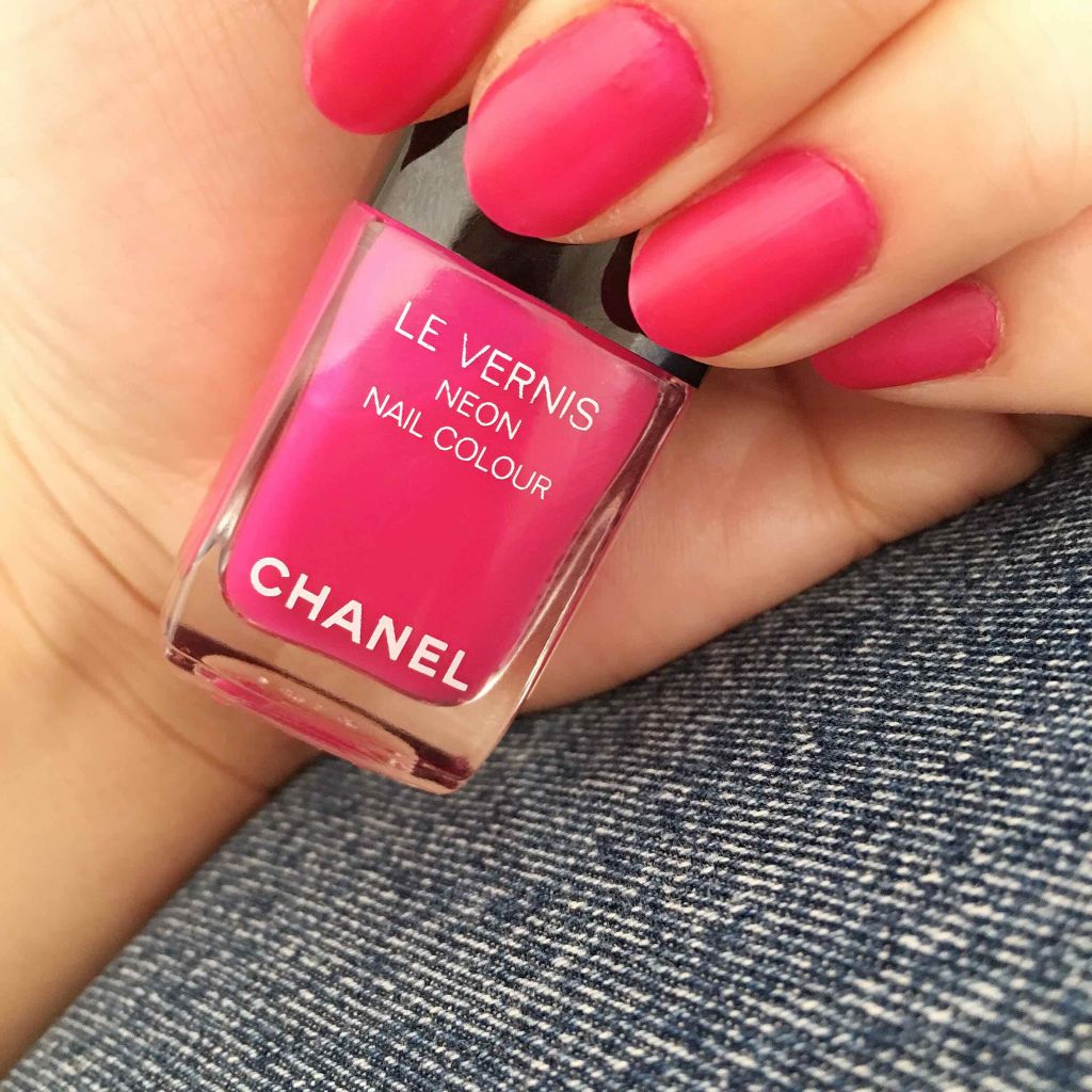 ヴェルニ ネオン/CHANEL/マニキュアを使ったクチコミ(2枚目)