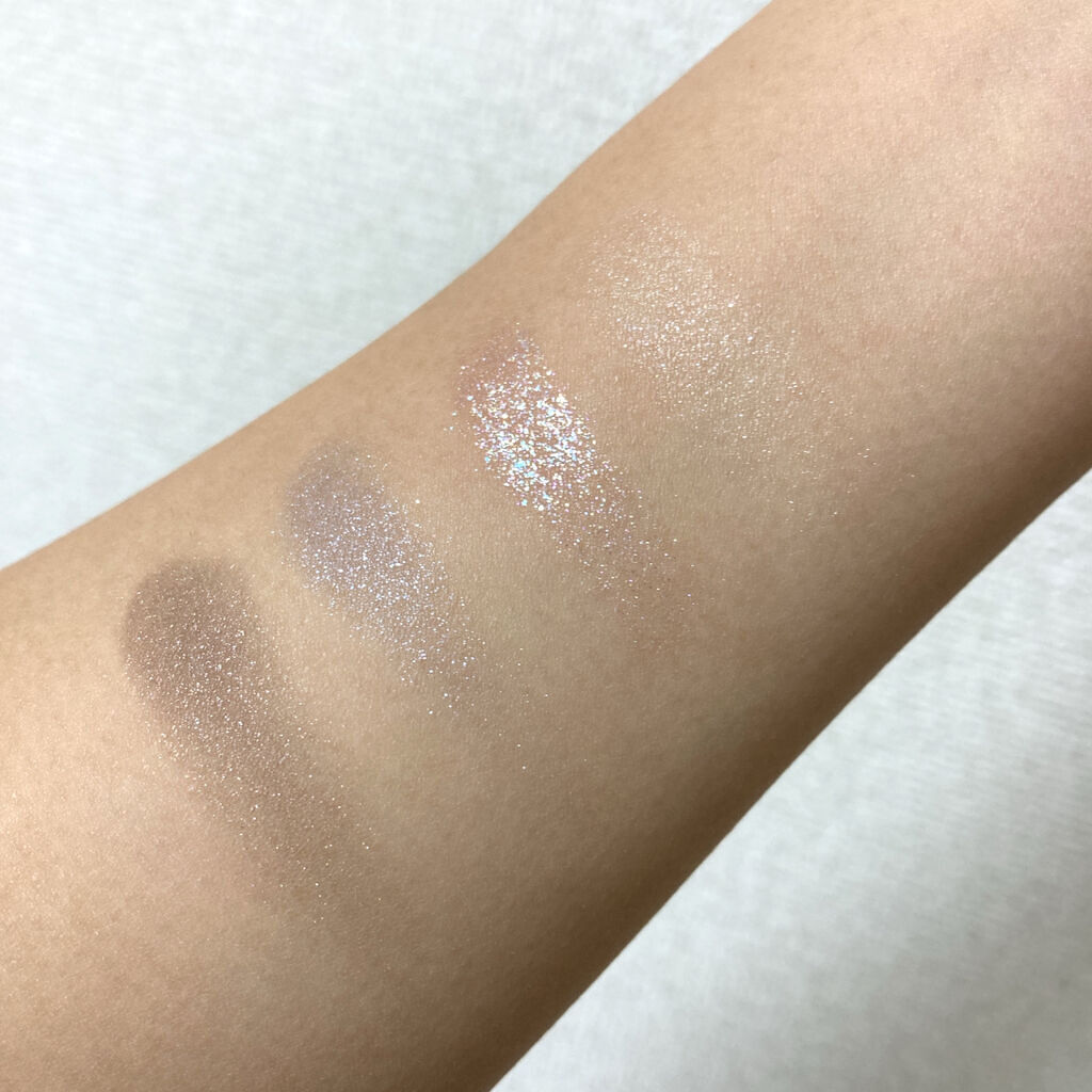 ドラマティックアイカラー (パウダー)/(クリーム) BL253 ブループラネットミルク (パール)(限定 )/マキアージュ/アイシャドウパレットを使ったクチコミ（2枚目）