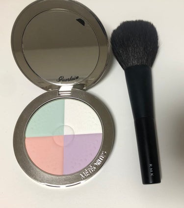 メテオリット コンパクト 02 Light/GUERLAIN/プレストパウダーを使ったクチコミ（1枚目）