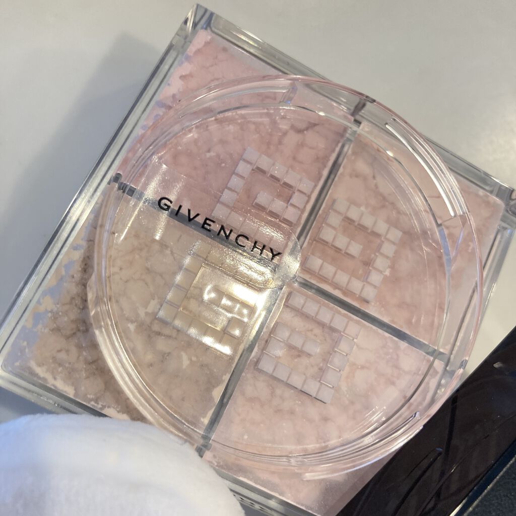 プリズム・リーブル/GIVENCHY/ルースパウダーを使ったクチコミ（3枚目）
