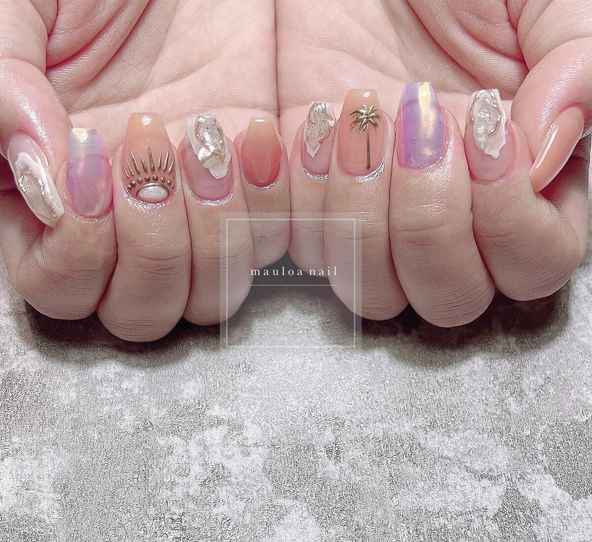 mauloa_nail on LIPS 「・夏っぽくて可愛い💗いつもありがとうございますっ😊✨・ネイルや..」(1枚目)