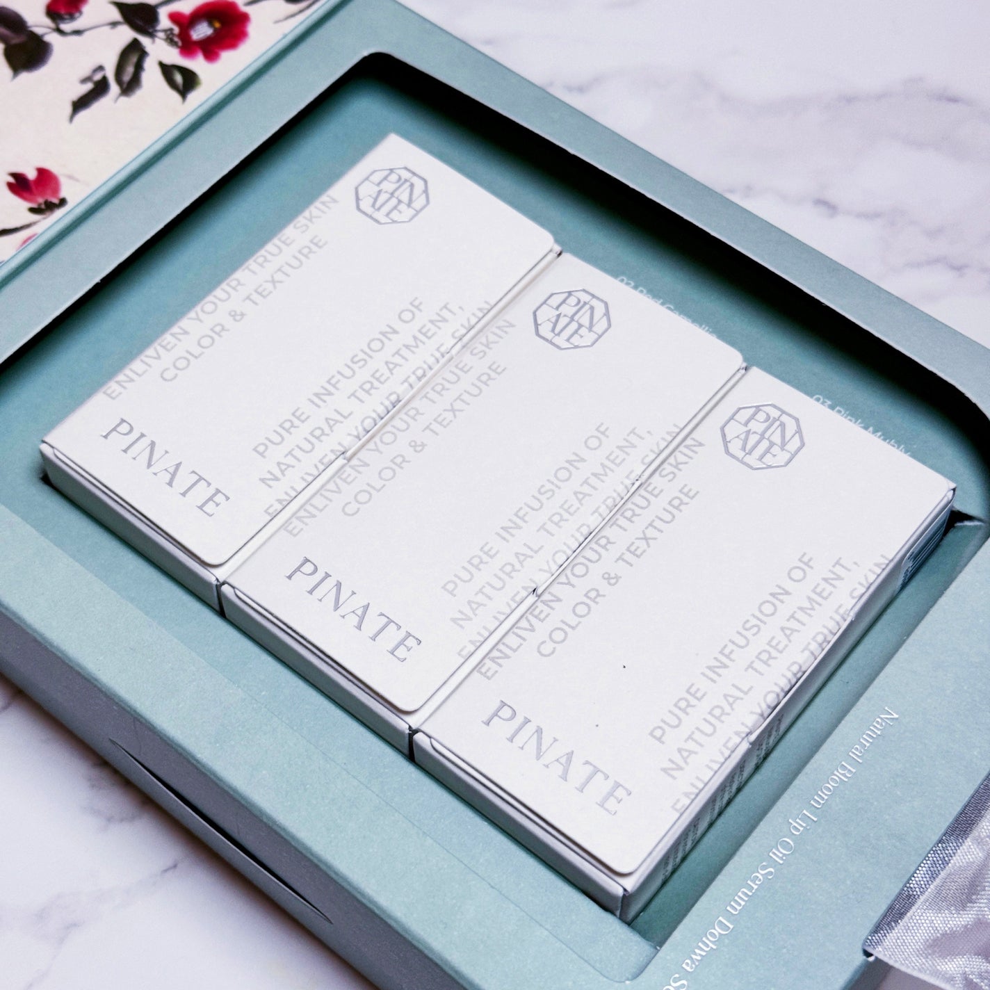 ナチュラルブルームリップオイルセラム 3色セット/PINATE/リップグロスを使ったクチコミ(9枚目)