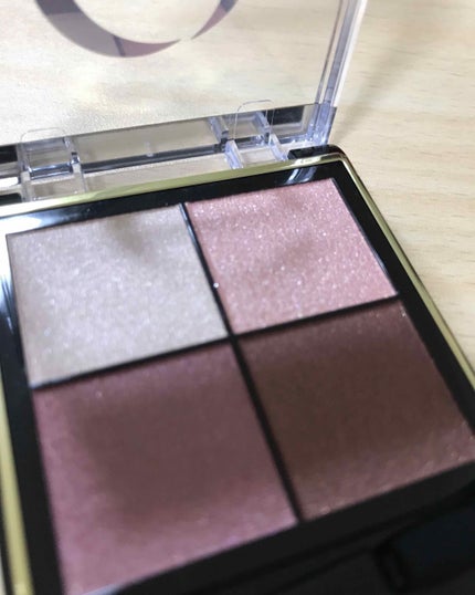 リアルクローズシャドウ/excel/アイシャドウパレットを使ったクチコミ(2枚目)