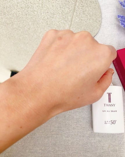 UVエアシールド/TWANY/日焼け止めミルクを使ったクチコミ(4枚目)