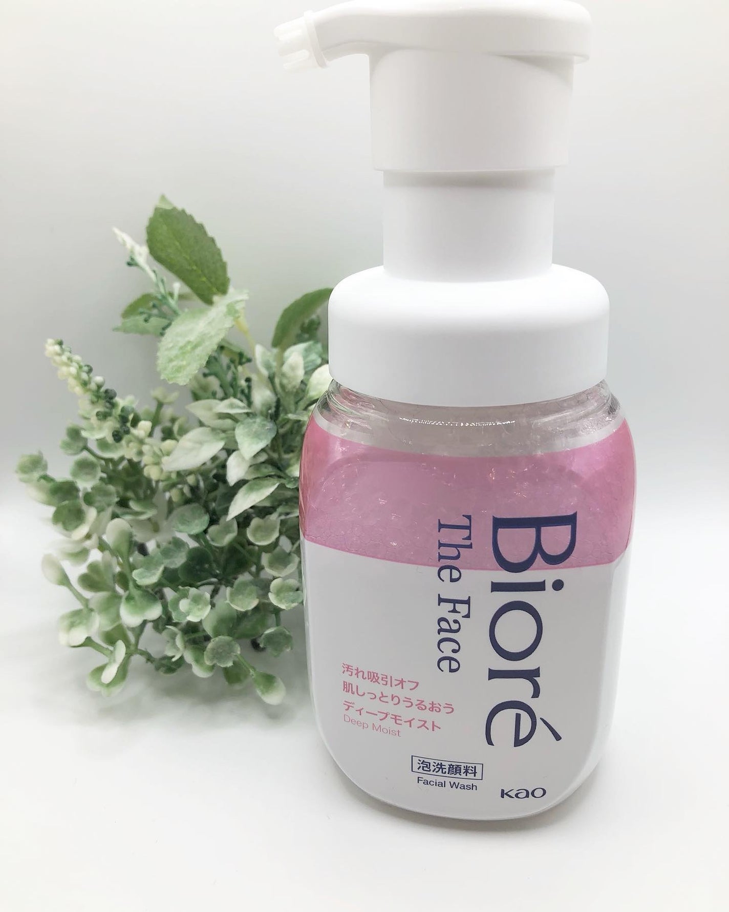 ビオレ ザフェイス 泡洗顔料 ディープモイスト/ビオレ/泡洗顔を使ったクチコミ(1枚目)