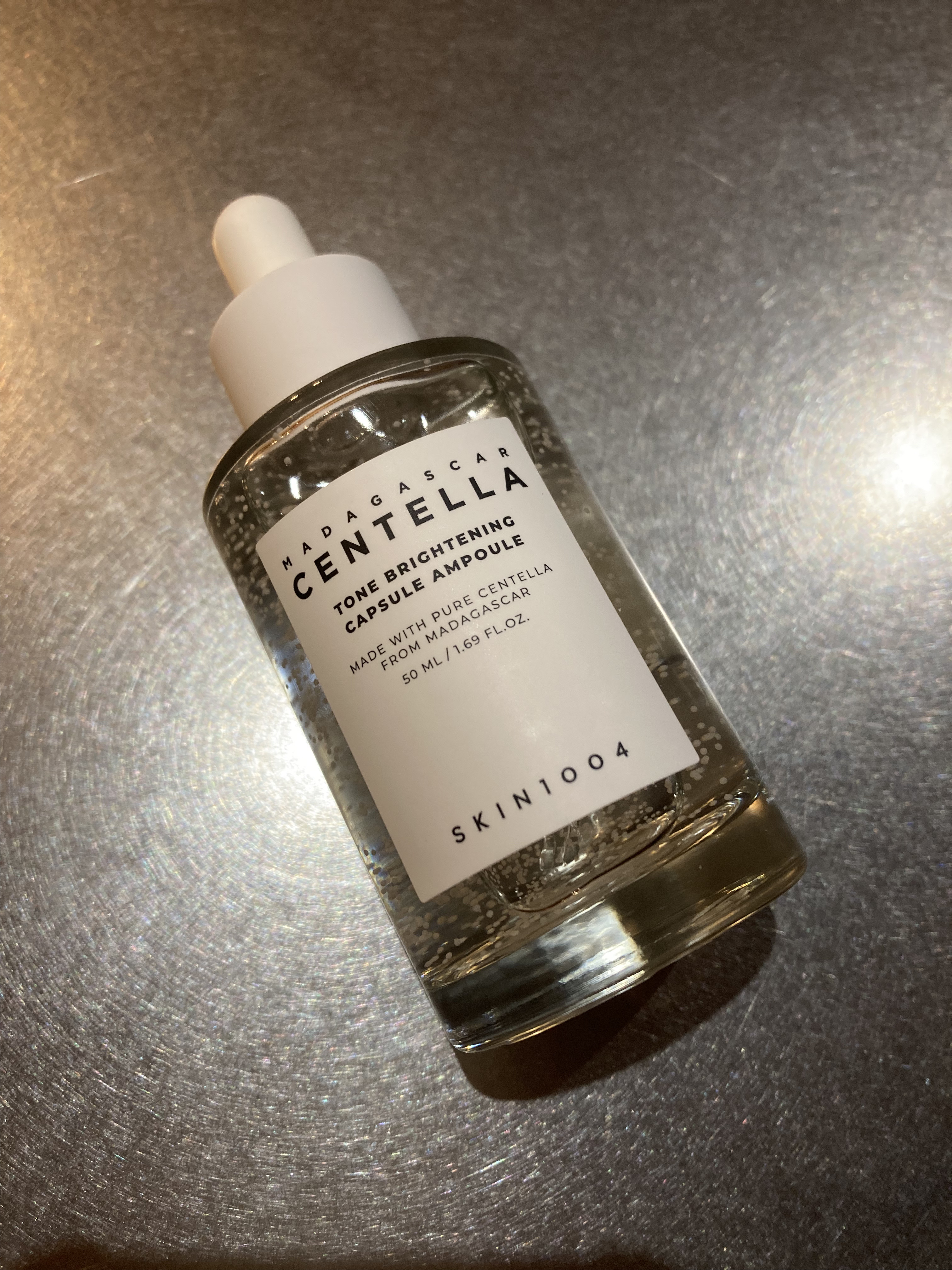 トーンブライトニング カプセルアンプル/SKIN1004/美容液を使ったクチコミ（2枚目）