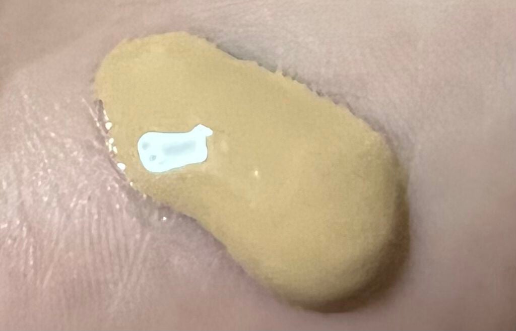 タン・クチュール・シティ・バーム/GIVENCHY/リキッドファンデーションを使ったクチコミ(3枚目)