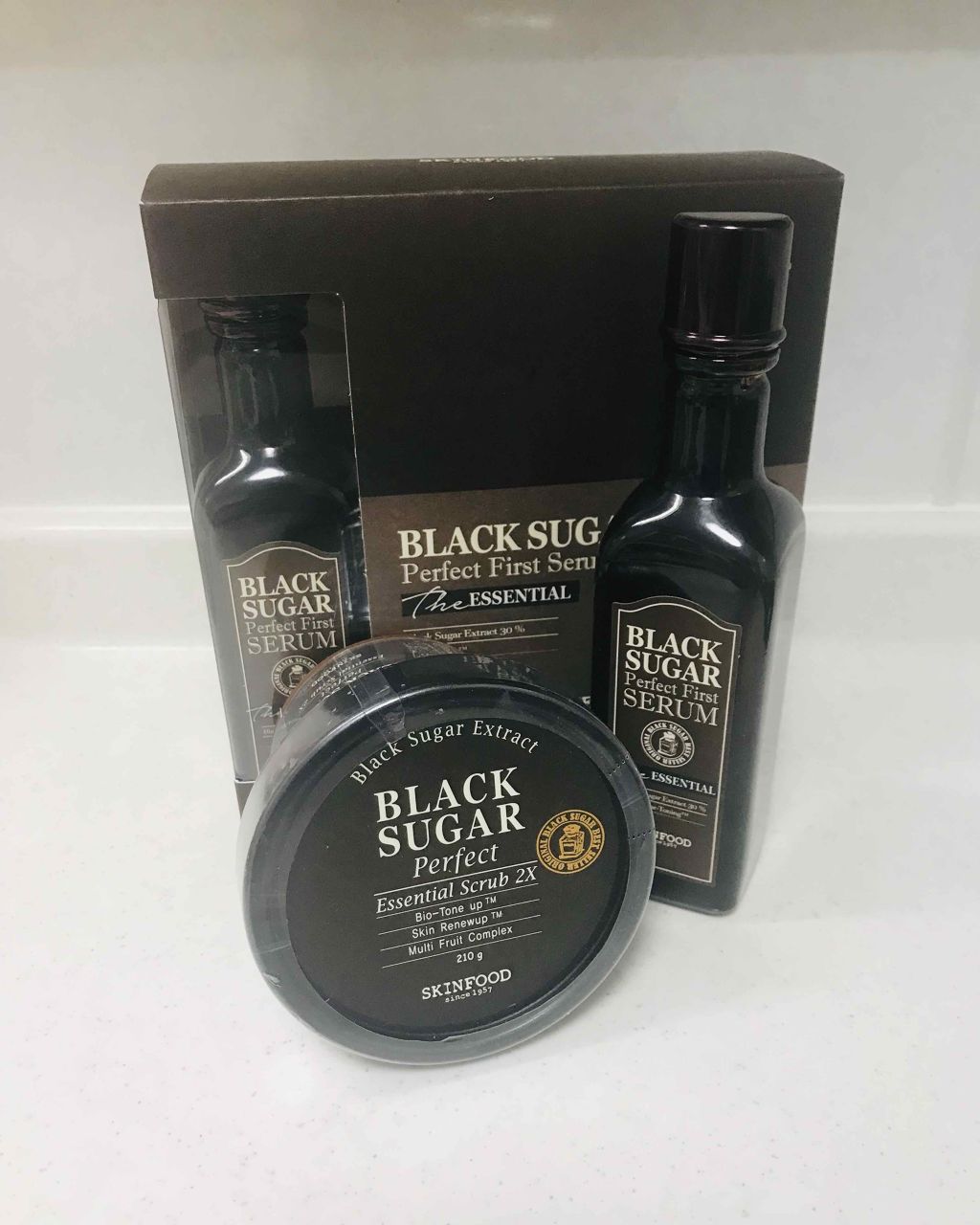 ブラックシュガー パーフェクト エッセンシャル スクラブ2X/SKINFOOD/洗い流すパック・マスクを使ったクチコミ(1枚目)