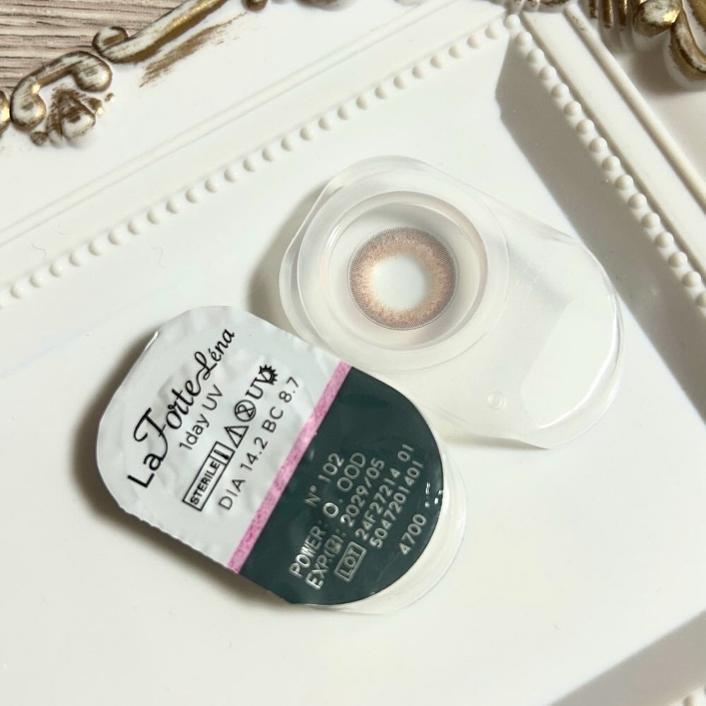 LaFORTE Lena 1day UV/LaFORTE/ワンデー(1DAY)カラコンを使ったクチコミ(1枚目)