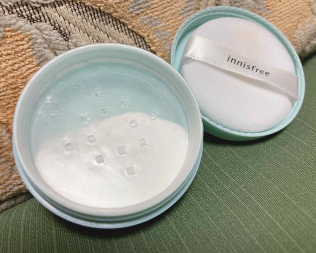 ノーセバム ミネラルパウダー/innisfree/ルースパウダーを使ったクチコミ（2枚目）