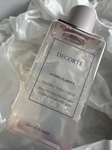 #DECORT #イドラクラリティ薬用トリートメントエッセンスウォーター

IPSAの化粧水が無くなったため良いと伺ったこちらを購入
正直毛穴に関しては分かりませんでした、、、。
ニキビもそこそこできる