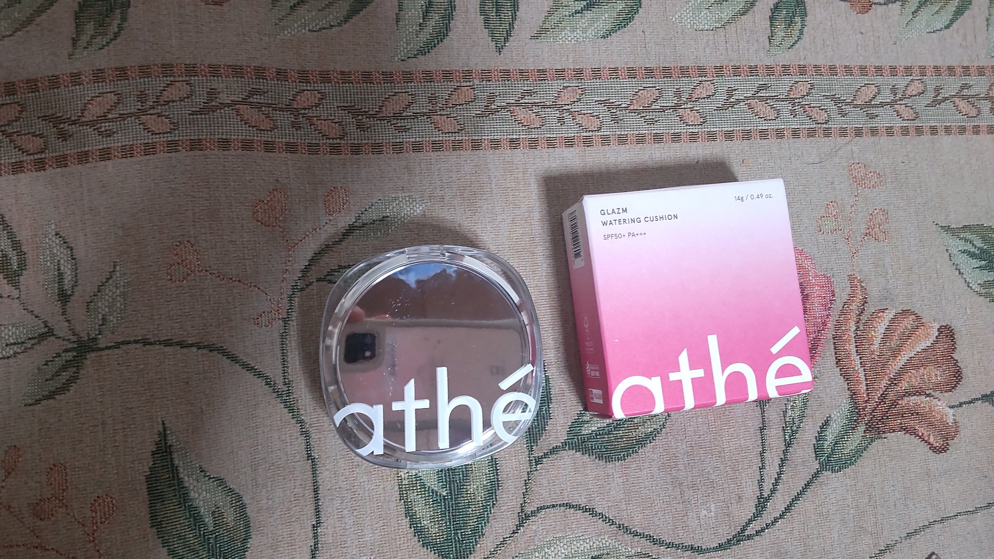 グレーズ ウォータリング クッション/athé/クッションファンデーションを使ったクチコミ（1枚目）