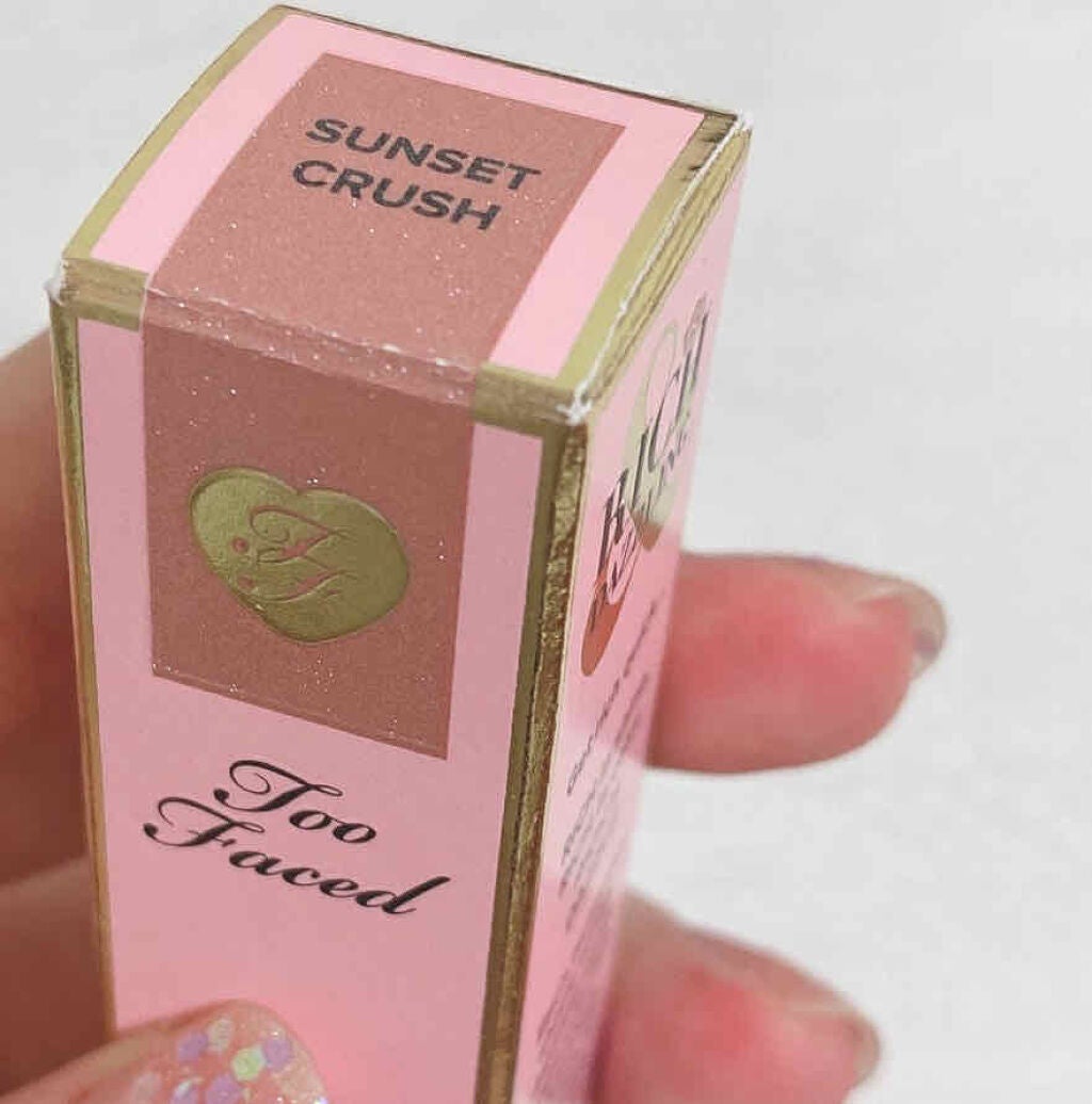 リッチ&ダズリン ハイシャイン スパークリング リップグロス/Too Faced/リップグロスを使ったクチコミ(2枚目)