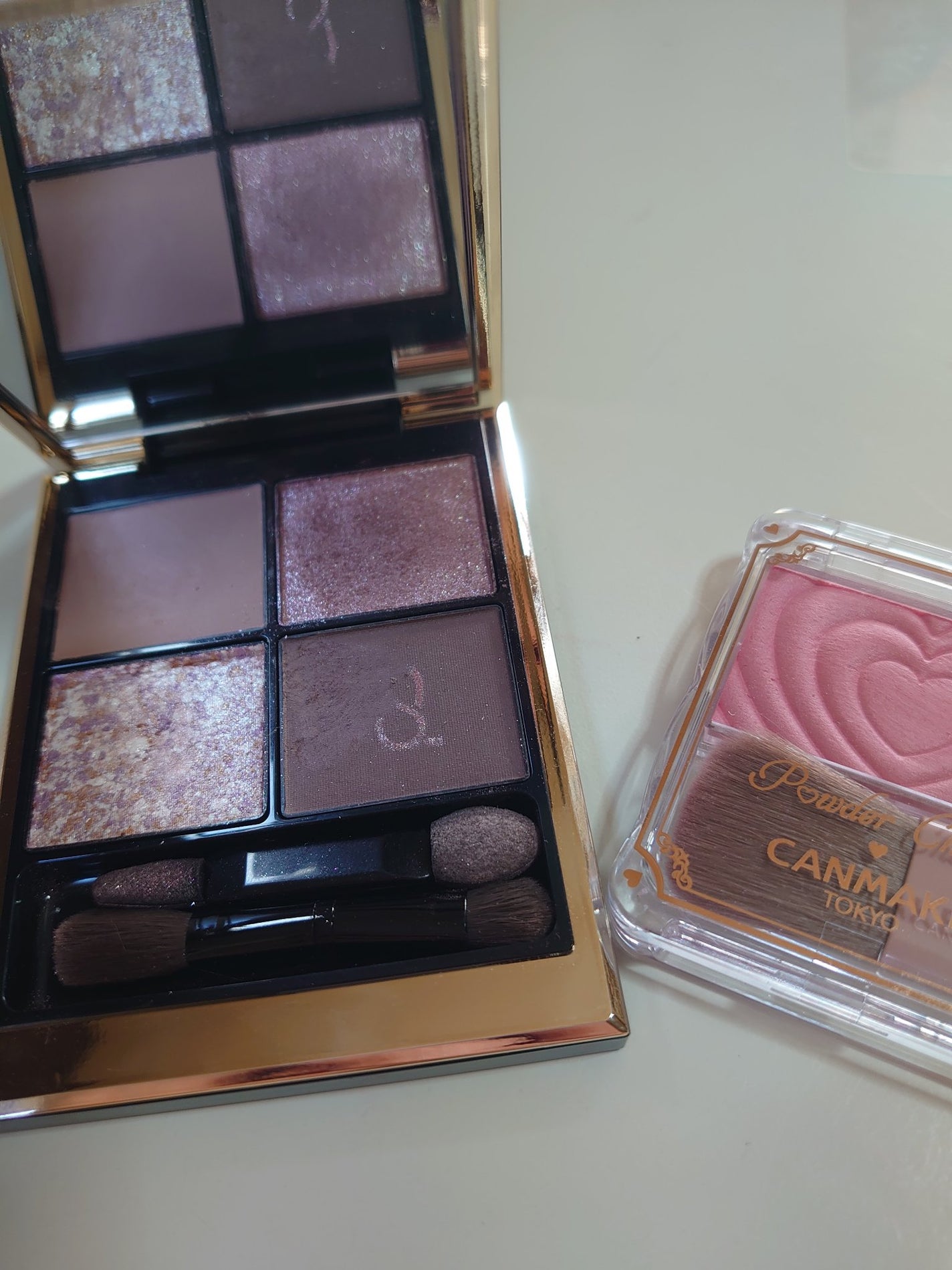 シグニチャー カラー アイズ/SUQQU/アイシャドウパレットを使ったクチコミ(1枚目)