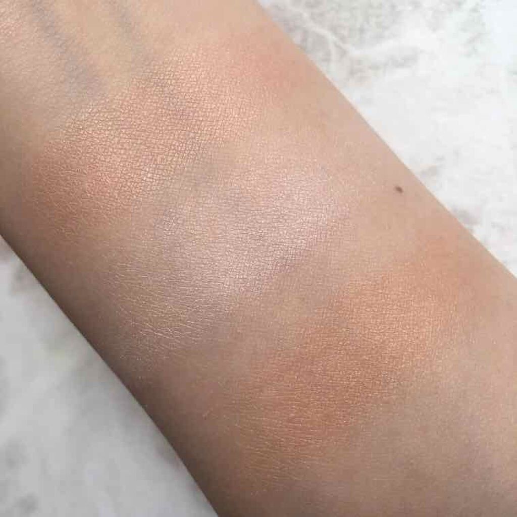 Ambient lighting palette/HOURGLASS/パウダーハイライトを使ったクチコミ(4枚目)