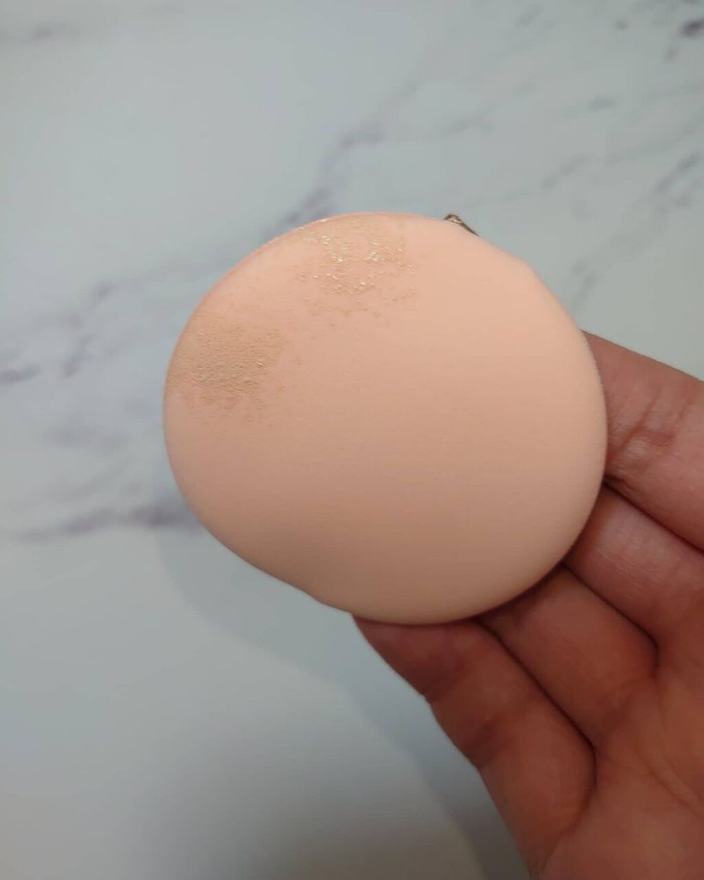 ミネラルグロウスキンクッション/エトヴォス/クッションファンデーションを使ったクチコミ（3枚目）