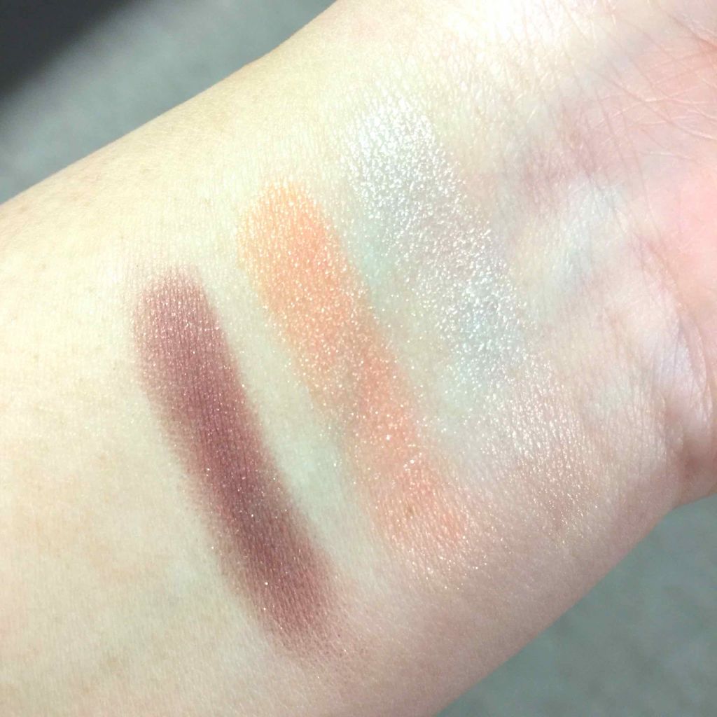 トーンアップアイシャドウ/CEZANNE/アイシャドウパレットを使ったクチコミ（3枚目）