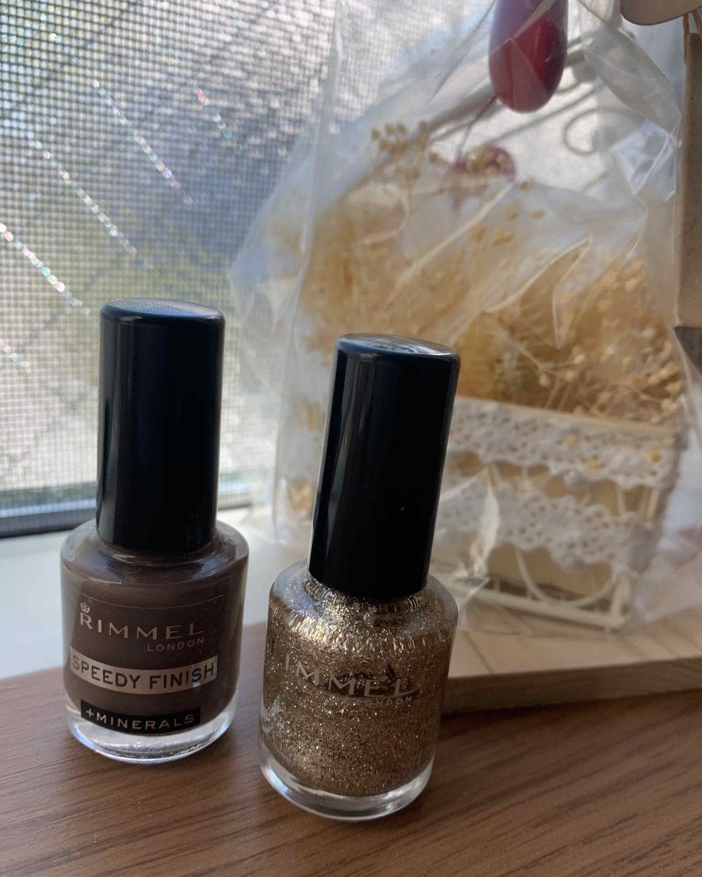 スピーディ フィニッシュ N/リンメル ロンドン/マニキュアを使ったクチコミ（2枚目）