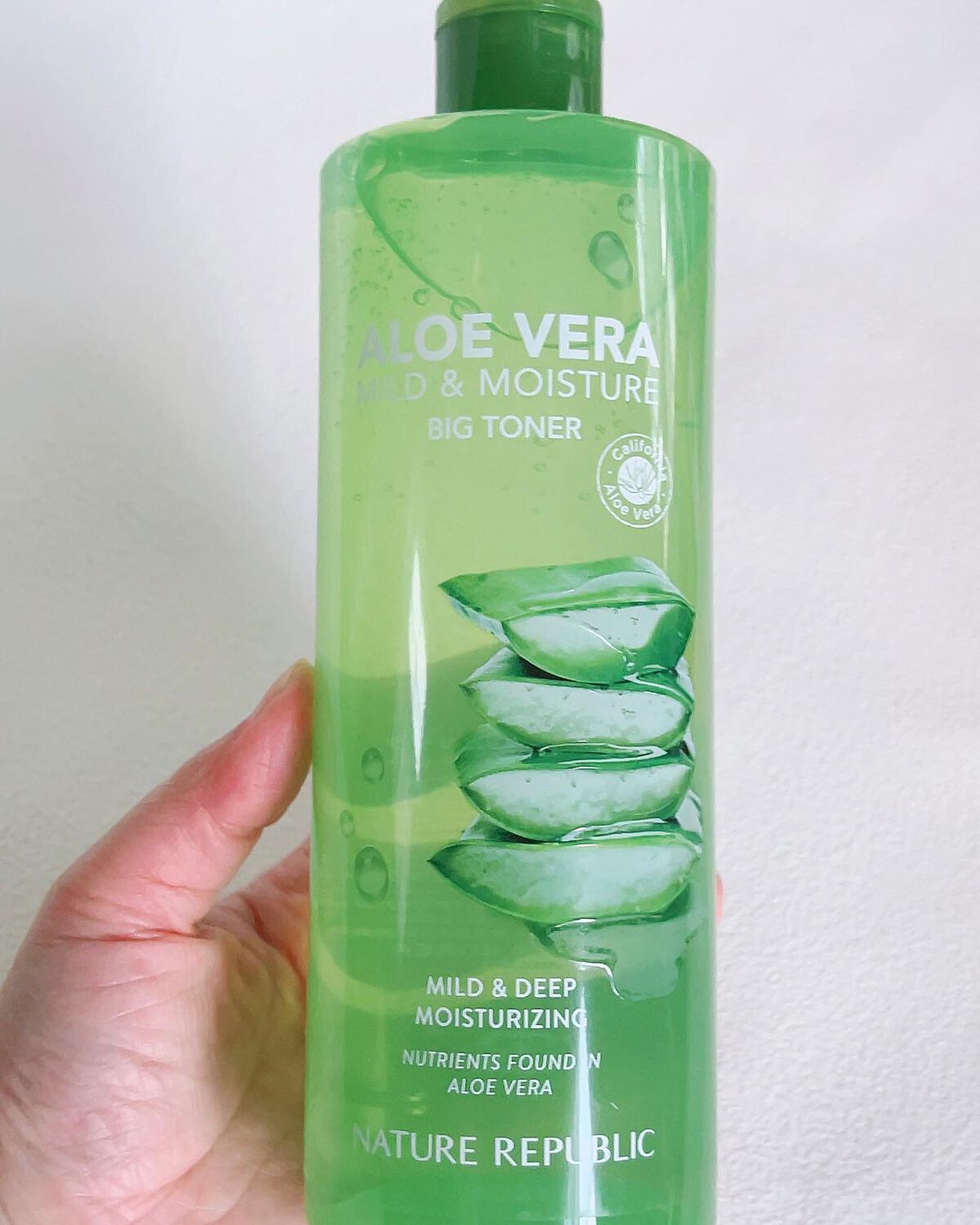 マイルド＆モイスチャーアロエジェル/ネイチャーリパブリック/ボディローションを使ったクチコミ（3枚目）