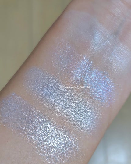 ソフトブラーリングアイパレット/wakemake/アイシャドウパレットを使ったクチコミ(3枚目)