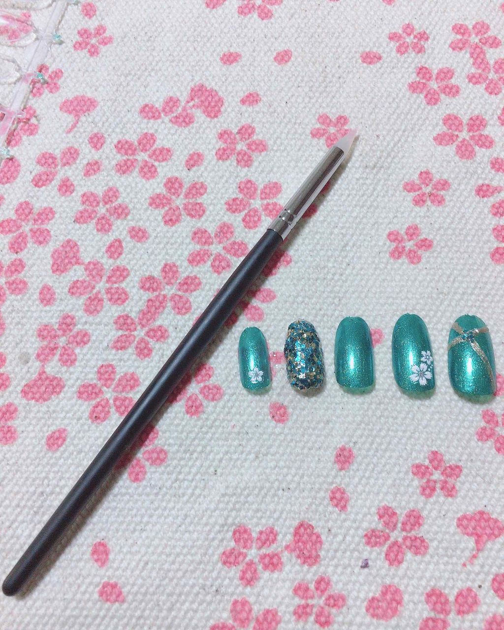 ネイルシール/セリア/ネイルシールを使ったクチコミ(4枚目)