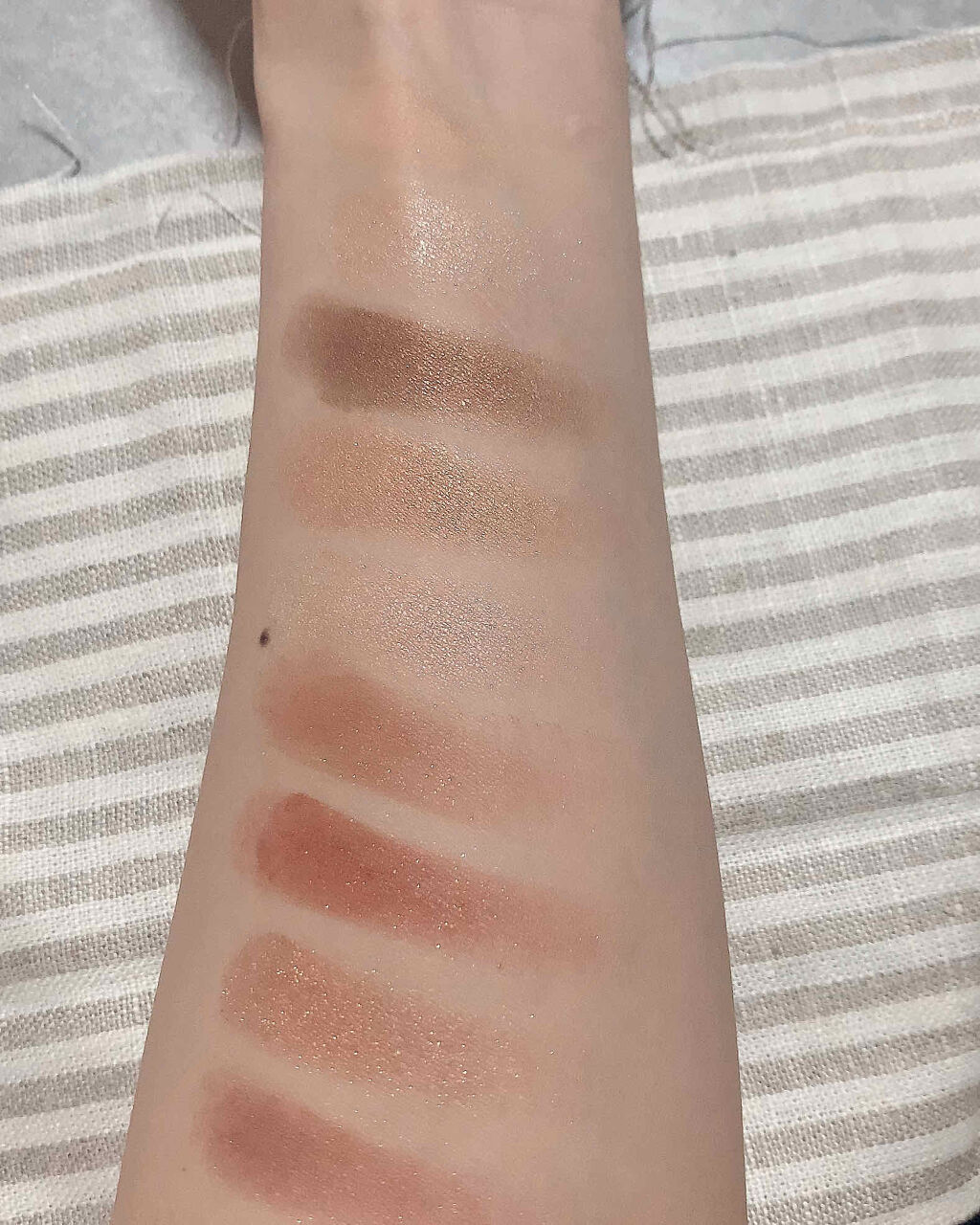 UR GLAM　BLOOMING EYE COLOR PALETTE/U R GLAM/アイシャドウパレットを使ったクチコミ（3枚目）