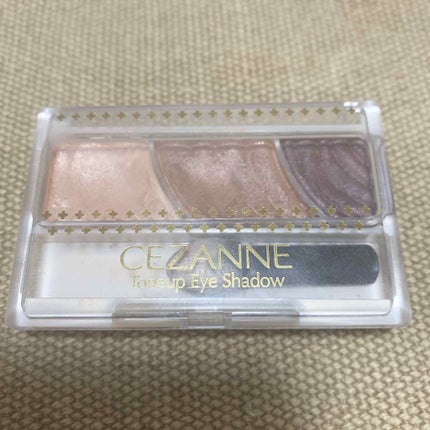トーンアップアイシャドウ/CEZANNE/アイシャドウパレットを使ったクチコミ(1枚目)