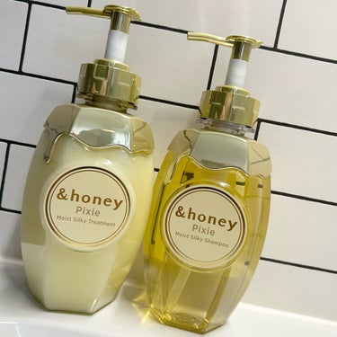 &honey ＆honey ピクシーモイストシルキー　シャンプー1.0/ヘアトリートメント2.0のクチコミ「【&honey ピクシーモイストシルキー】
\まるで妖精🧚‍♂️サラふわ髪にキュン🍯/

★パ.....」（1枚目）