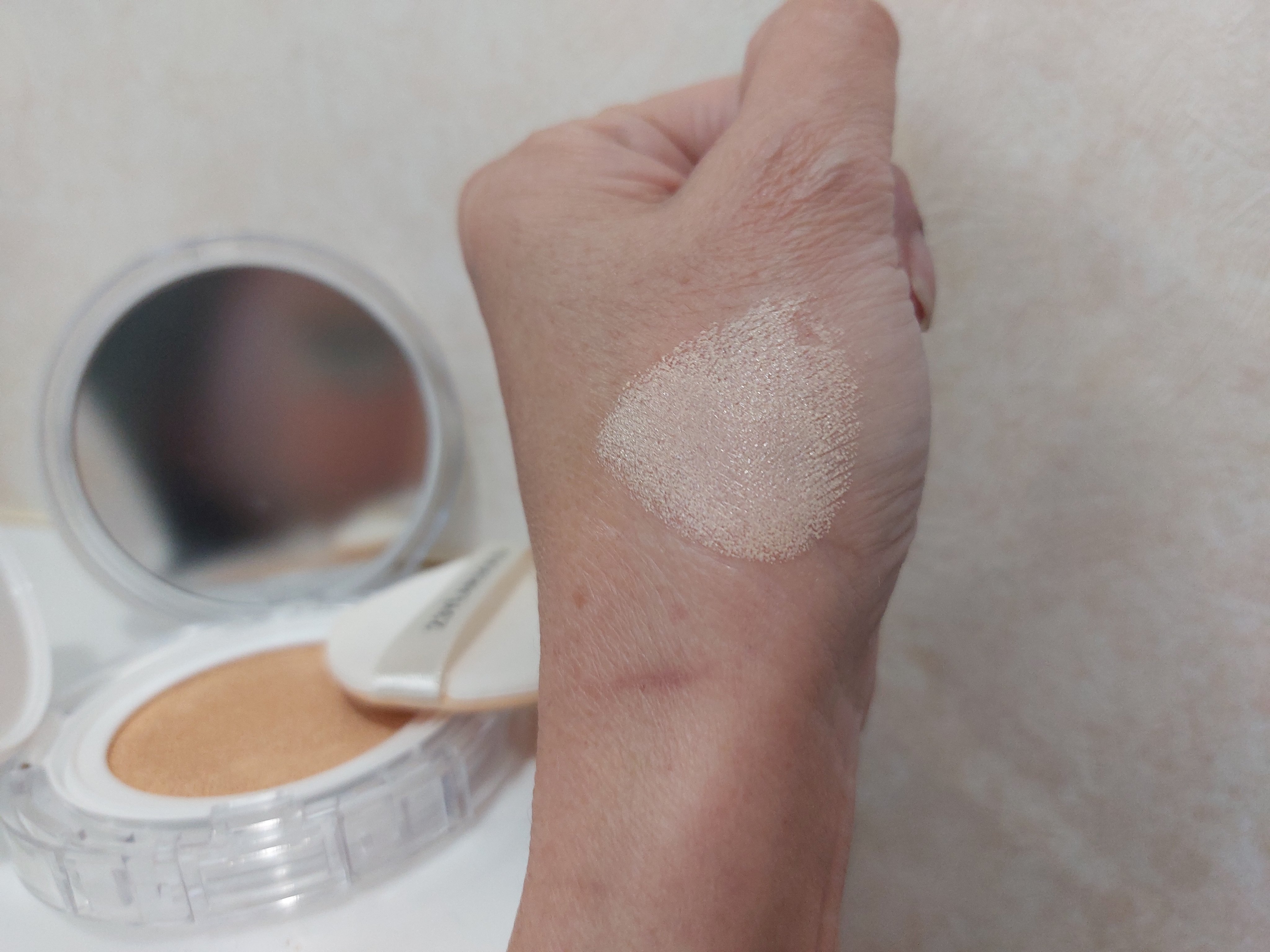 ハートリーフシーンカバークッション/23years old/クッションファンデーションを使ったクチコミ（3枚目）