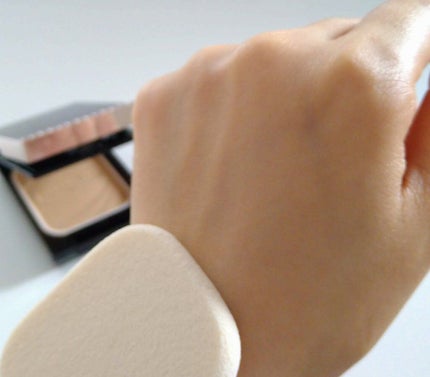 ドラマティックパウダリー EX オークル20/マキアージュ/パウダーファンデーションを使ったクチコミ(3枚目)