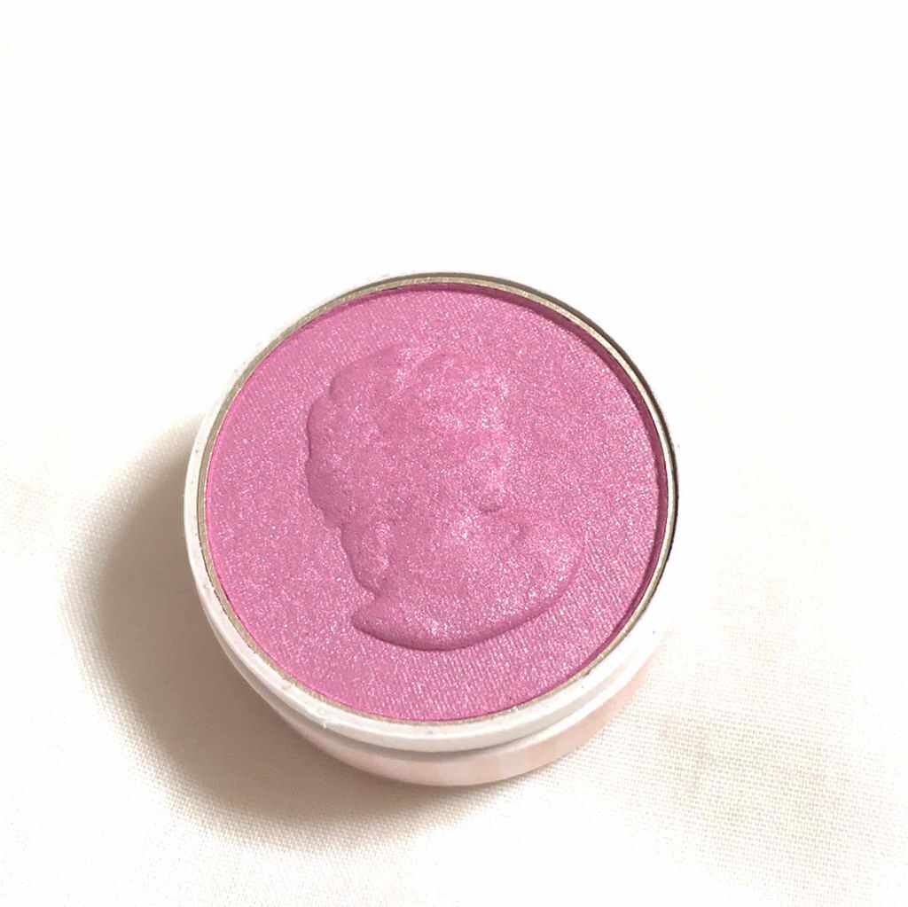 ミニ プレスト チークカラー/レ・メルヴェイユーズ ラデュレ/パウダーチークを使ったクチコミ（1枚目）