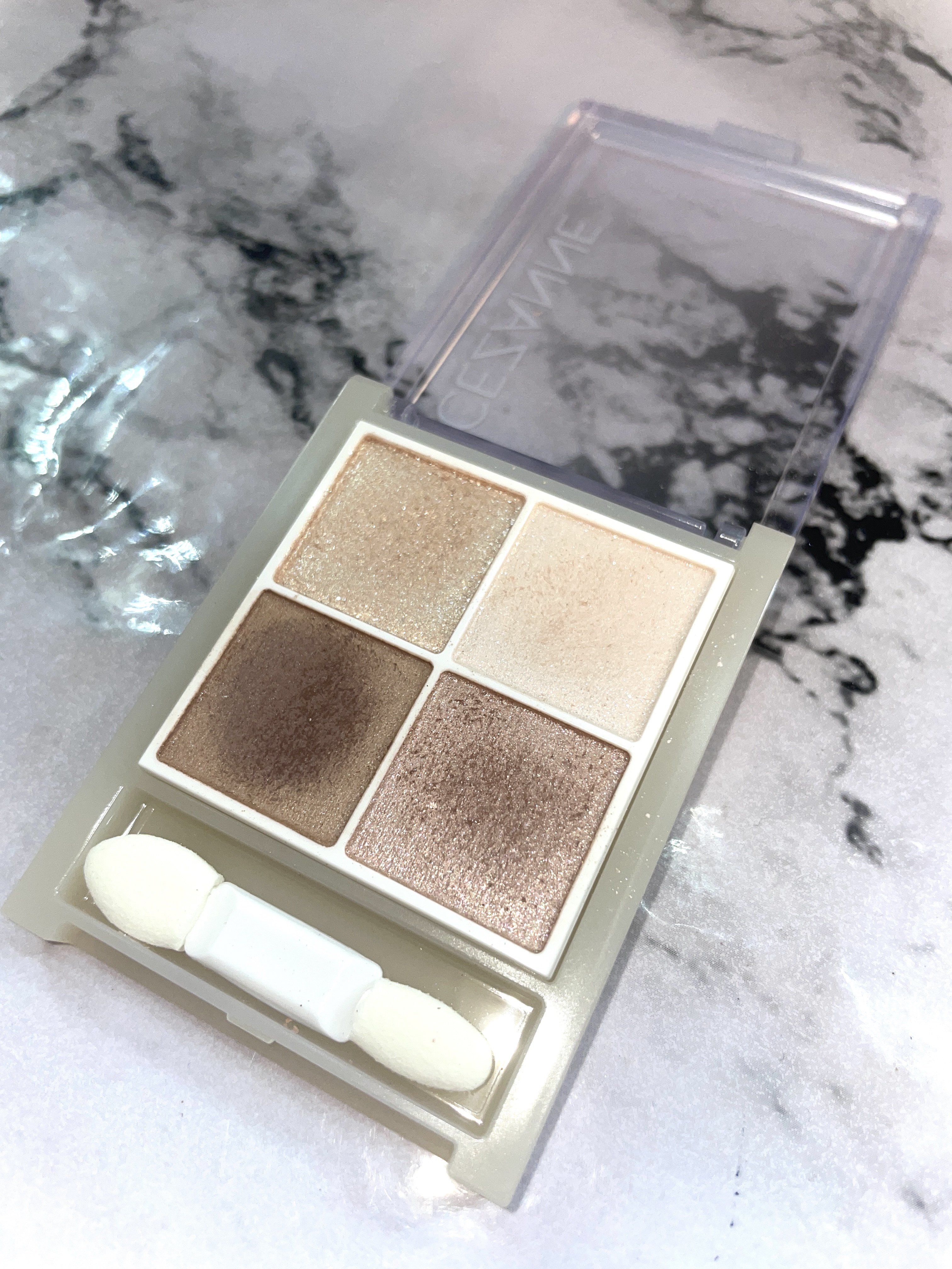 ペールトーンアイシャドウ/CEZANNE/アイシャドウを使ったクチコミ（1枚目）