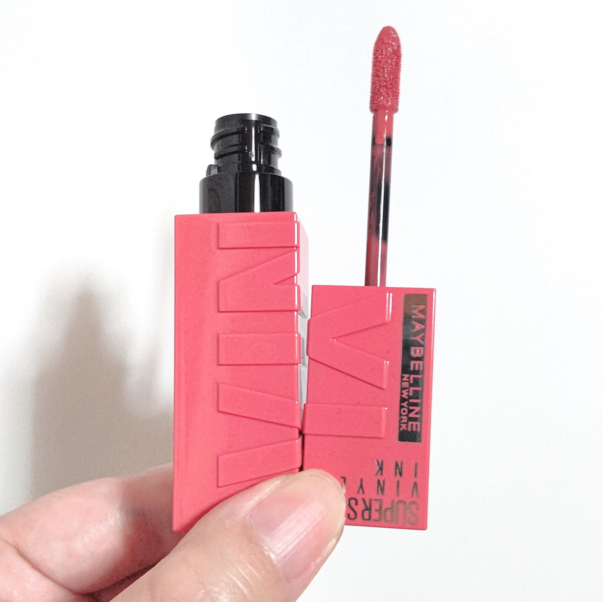 SPステイ ヴィニルインク 68 誘惑のピーチピンク/MAYBELLINE NEW YORK/口紅を使ったクチコミ（3枚目）