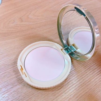 【旧品】マシュマロフィニッシュパウダー/キャンメイク/プレストパウダーを使ったクチコミ(2枚目)